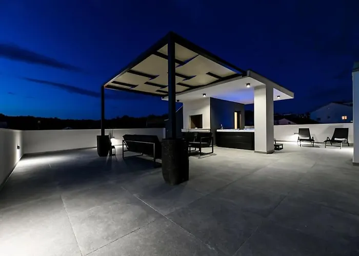 Penthouse Z Point زادار