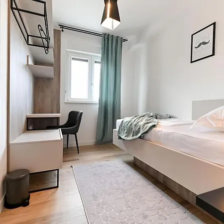 Penthouse Z Point *